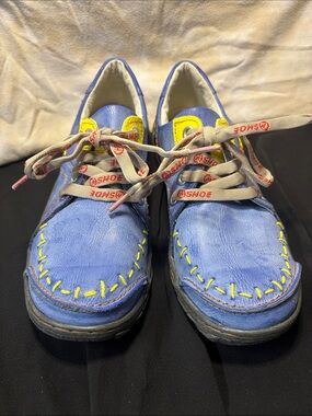 TMA EYES Casual Leather Blue with Yellow Stitch-Accent Lace-Up Sneakers